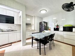 Blk 661 Choa Chu Kang Crescent (Choa Chu Kang), HDB Executive #589894451